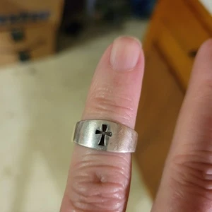 James Avery Sz 7-7.5 Sterling Silver (.925) Narrow Crosslet Ring Cross Cutout - Picture 1 of 7
