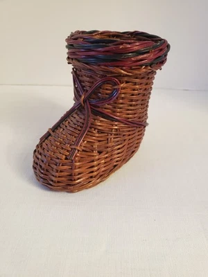 Rattan Flower Pot Table Boot Shape Rustic Rattan Vase Flower Wicker Vase - Image 1 of 4
