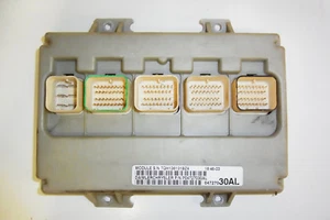 Steuergerät Body Control Module (BCM) Chrysler Voyager RG 01-04 04727030AL - Bild 1 von 1