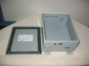 "Gabinete eléctrico Hammond Nema 12 10"" x 8"" x 4" - Imagen 1 de 3