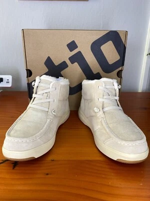 Botas de gamuza impermeables aisladas Stio Colter Chukka roble descolorido talla 11 Foto 1 de 4