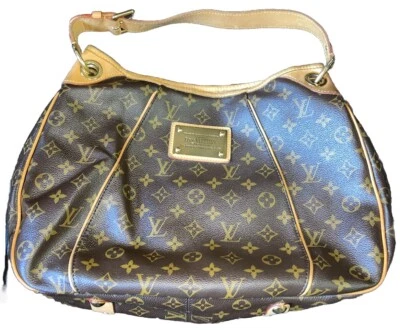 Bolso de mano Louis Vuitton Galliera PM clásico con monograma Foto 1 de 4