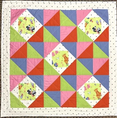 Edredón bebé hecho a mano retazos cuna manta niño o niña 40" x 40" animales nuevo Foto 1 de 4