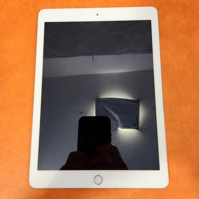 iPad 5TH GEN GOLD APPLE Model A1822 Not Working FOR PARTS OR REPAIR - Image 1 of 4