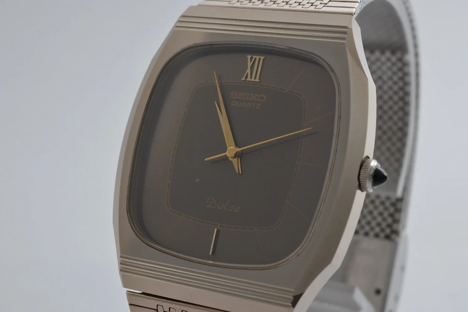 Vintage [NEAR MINT] SEIKO Dolce 5931-5450 Gold Tank Quartz Mens Watch From JAPAN - Image 1 of 4