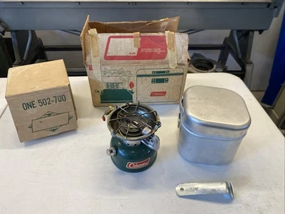 1970 Vtg Coleman 502-800 stove Aluminum Cook Kit w/ Handle and Box 11-70 lantern - Image 1 of 4