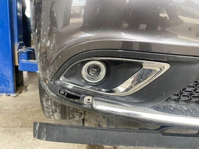 Luz de conducción usada se adapta a: Dodge Durango 2017 parachoques antiniebla montado grado A Foto 1 de 4