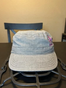 Cappello Berretto Y2K District Cadet Beige Esercito Epic Rides Ricamato Strapback Donna OS - Foto 1 di 8