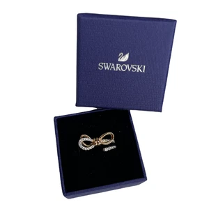 Swarovski Lifelong Bow ring Bow, White, Mixed metal finish Size Eur 52 / 6 USA - Picture 1 of 7