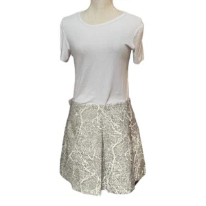 Banana Republic Pleated Mini Skirt in Winter Print Size: 8 - Picture 1 of 12