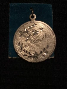 Vintage Grandma Sterling. Silver Charm NOC - Picture 1 of 4