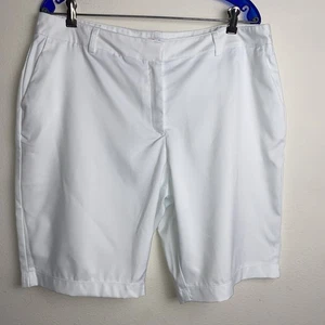 Lillie Green Bermuda Shorts Sz 16 Whilte Golf Flat Pockets Zip 10” Inseam - Picture 1 of 11