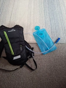 Freedom Trail Hydro 1.0 Laufweste mit Trinkblase - Bild 1 von 7