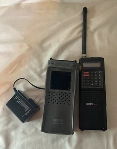 Uniden Bearcat Hand Held Scanner Radio Model BC200XLT w/ Antenna Charger& Case - Zdjęcie 1 z 5
