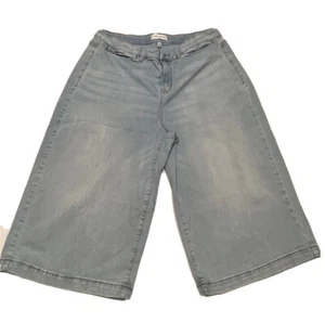 Lane Bryant Women’s Sz 18 Mid Rise Wide Leg Crop Jeans Flex Magic Waistband Plus - Picture 1 of 10