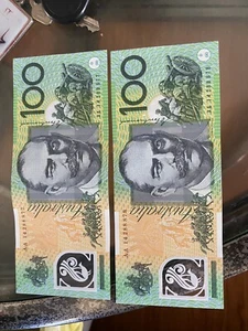 2014 AUSTRALIA $100 NOTE FIRST PREFIX *AA14* Consecutive Notes 4, 8’s - Picture 1 of 2