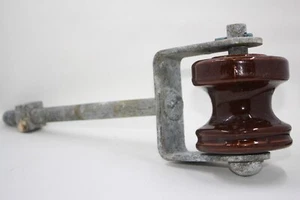 Brown Ceramic Pierce 355 Cable Insulator - Picture 1 of 2