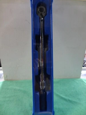 Kobalt 3/8-in Torque Wrench 20-to 100-ft lb  #2884734 - Image 1 of 4