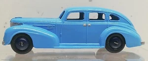 Dinky 39e Chrysler Royal Sedan Stripped Sprayed Pale Blue Varnished Detailed - Picture 1 of 10