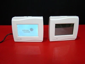 Johnson Controls TEC3030-00-000 Smart Thermostat Controller TEC3030 - Picture 1 of 10