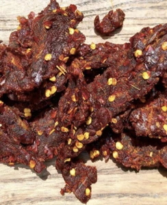 Sweet Carolina Reaper Pepper Papa Dan's Beef Jerky 1/2 Pound Bag Jerky Hut HOT!! - Picture 1 of 2