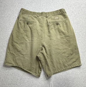 Vintage GAP Khaki Shorts Mens 38 Green Relaxed Fit Longer Length Pleated YKK 90s - Picture 1 of 13