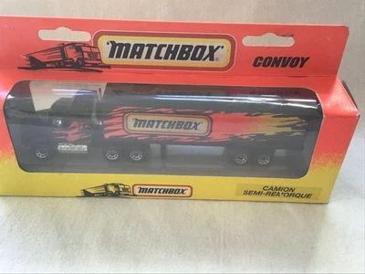 MATCHBOX CONVOY MACK CH600 MATCHBOX ( FLAMES )  - BOXED - Image 1 of 3