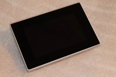 Siemens Desigo Touch-Raumbediengerät QMX7.E38 4.3 Zoll S55624-H109 Panel - Bild 1 von 2