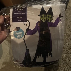 New 2-Headed With Costume Child Large Stuffed Head 3-piece Halloween - Picture 1 of 3
