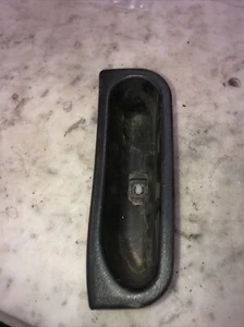 1995-1999Mitsubishieclipse RH black plastic door fuel pull handle broken tab d30 - Picture 1 of 4