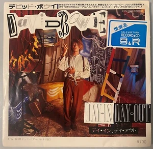 DAVID BOWIE /  DAY-IN DAY-OUT JAPAN EP VINYL 7" EYS-17698 - Picture 1 of 3