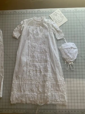 Girls hand embroidered Christening Gown, cap  and slip 12 inch across front - Image 1 of 4
