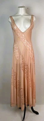 VTG Bias Cut 1960s 70s Pink W/White Lace Slip Dress 34 MADE IN USA - Image 1 of 4