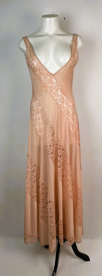 Vestido sin Mangas De Colección Corte Sesgado Años 60 70 Rosa Con Encaje Blanco 34 HECHO EN EE. UU. Foto 1 de 4
