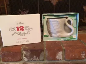 Seltene '22Hallmark weihnachtlicher weißer Schwan Kaffeebecher 12 Tage Weihnachten verpackt 16 Unzen - Bild 1 von 12
