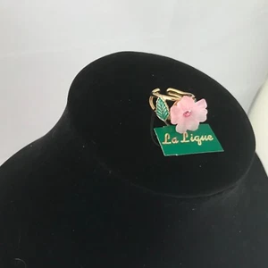 Anillo Ajustable Vintage La Lique Esmerilado Cristal Flor Talla 5 a 9 Nuevo de lote antiguo - Imagen 1 de 12