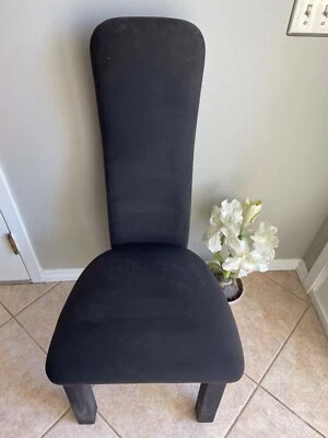 Sillas de comedor de gamuza negra Foto 1 de 3