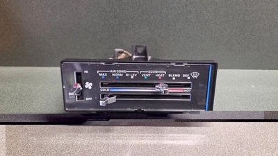 1991-1996 Chevy GMC G10 G20 G30 Van A/C Heater Temperature Climate Control Unit - Image 1 of 4