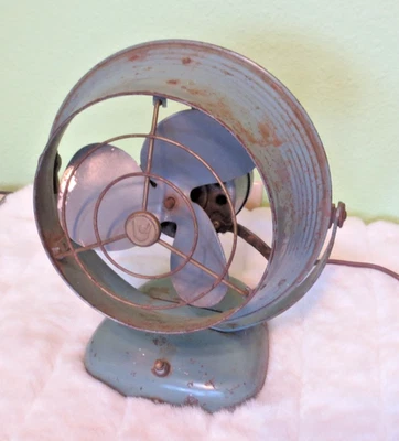 Ventilador de Escritorio Eléctrico Vintage Original Vornado Jr. Modelo 1402 - Wichita KS - Probado Foto 1 de 4