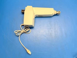 Linak LA31-U384-00 Linear Actuator Push 4000N 24V 3.8A Cycle: 2min / 18min - Picture 1 of 9