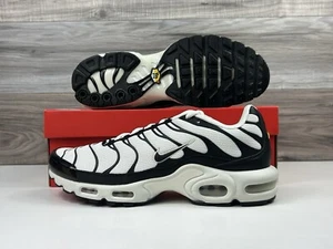 *RAR Herren Nike Air Max Plus Essentials+ "Panda" schwarz weiß Größe 12 FV6264 001 - Bild 1 von 13