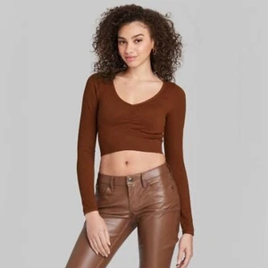 Wild Fable Women's V-Neck Front Cinch Fitted Crop T-Shirt - Brown, Size Small - Picture 1 of 6