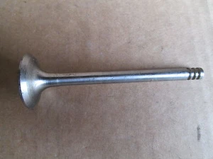 032109611G Exhaust Valve VW Golf Mk3 Polo Caddy New Genuine - Picture 1 of 2