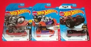 HOT WHEELS LOT - TREASURE HUNT BAJA BONE SHAKER, LOCO MOTORIN', BATMAN BATMOBILE - Picture 1 of 1