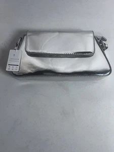 Borsa piccola argento riflettente nuova - Foto 1 di 10