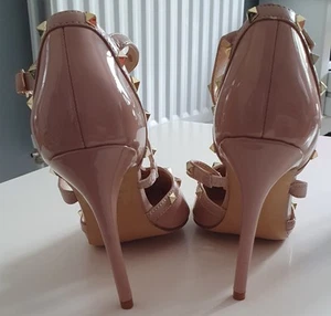 Womens Size 5 Beige Pink Coloured Heels - Picture 1 of 2