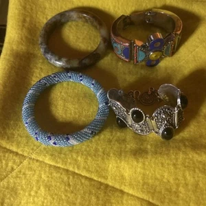 Fashion Bracelets & Bangles,Jade,Beaded,Turquoise & Metal,Onyx&Metal - Picture 1 of 7