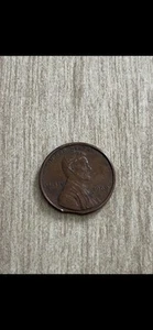 1969 Lincoln memorial cent BRN  Retained Cud Obv. - Picture 1 of 2