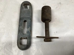 Genuine Land Rover Series 1 2 2a 3 Spare Wheel mounting bracket - Picture 1 of 2
