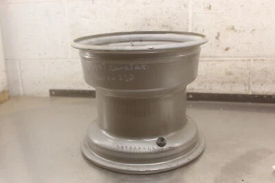 Llanta trasera Kawasaki Bayou 220 KLF220A 1997 K5 Foto 1 de 4